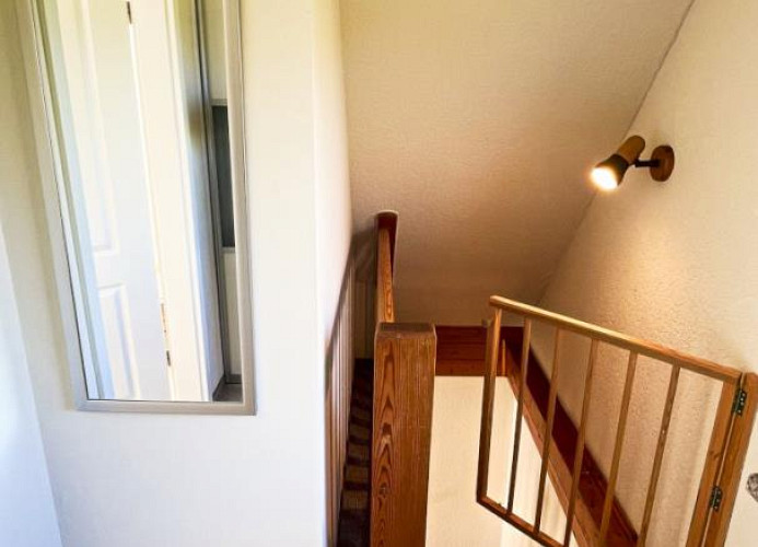Treppe mit Absturzsicherung